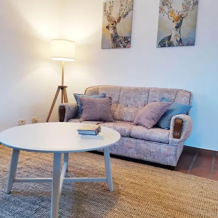 Casa Courcelles - Homestay