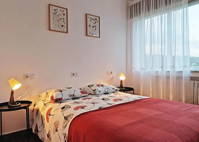 Casa Courcelles - * Viveiro